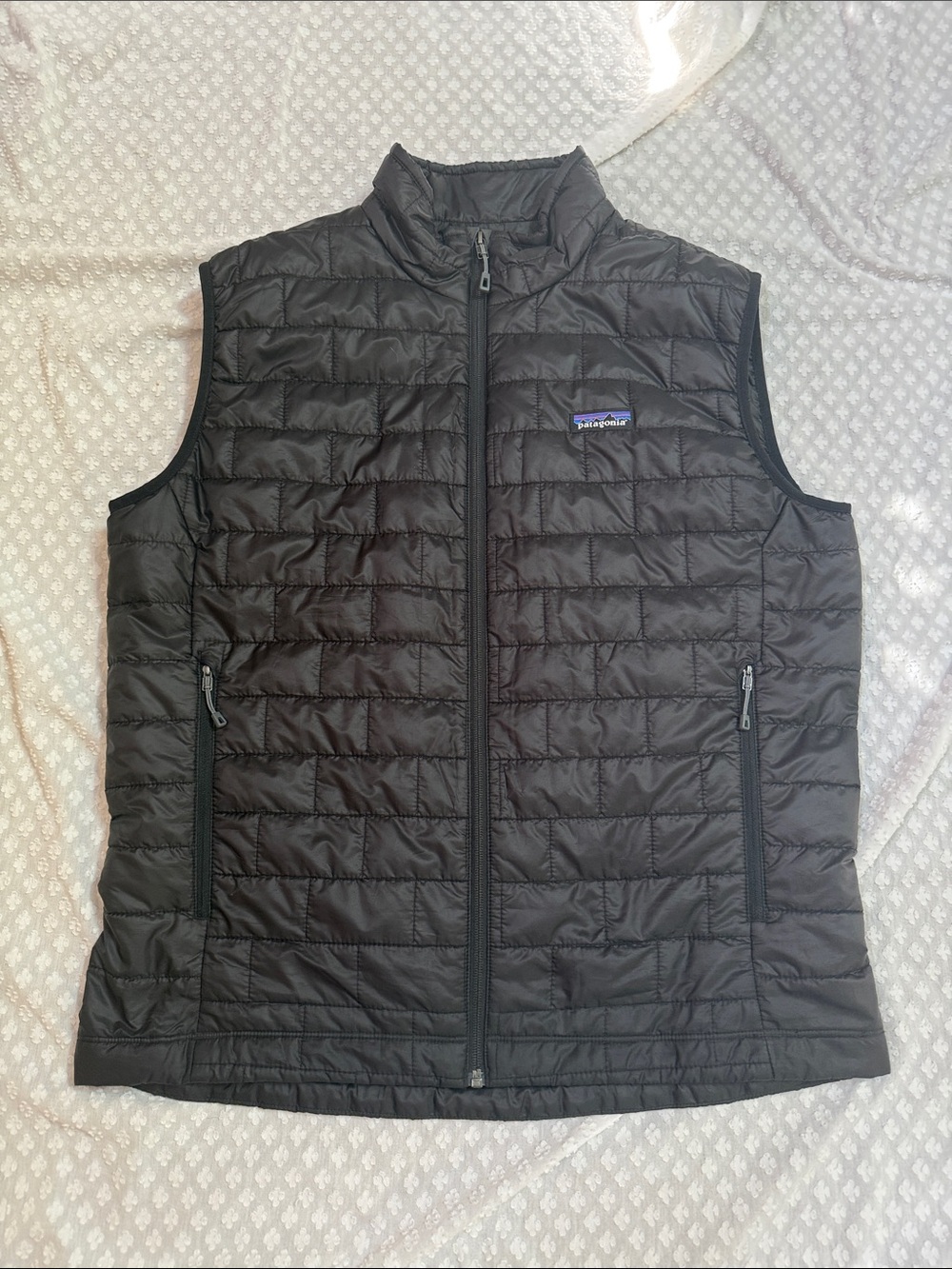Patagonia nano puff zip up vest black with logo - Picture 10 of 10